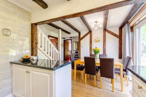 72 Harman Drive, Sidcup, DA15 8LY