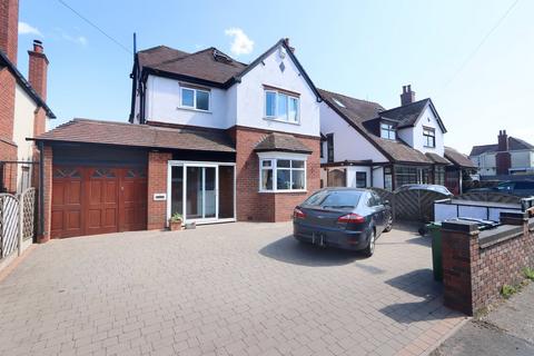 4 bedroom detached house for sale, Kidderminster Road, Hagley, Stourbridge, DY9