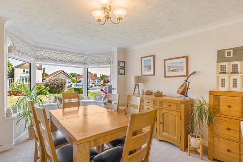 4 bedroom semi-detached house for sale, Thorney Road Streetly, Sutton Coldfield, West Midlands, B74 3HT