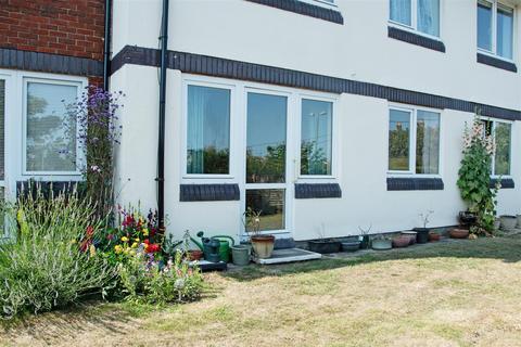 undefined, Brinton Lane, Hythe