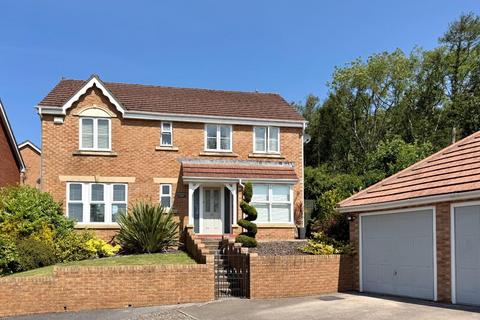 2 Heol Fioled, Barry, CF63 1HB