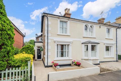 4 bedroom semi-detached house for sale, Ladbroke Road, Epsom