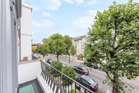 4 bedroom house to rent, Ledbury Road, Notting Hill, London, W11