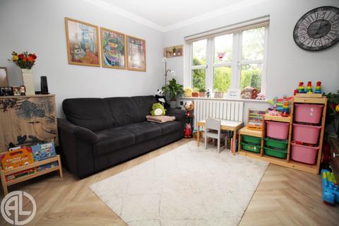 3 bedroom end of terrace house for sale, Pixmore Avenue, Letchworth Garden City, SG6 1RJ