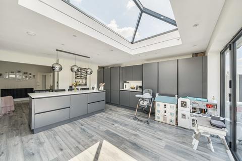 52 Radcliffe Road, Harrow, HA3 7QB