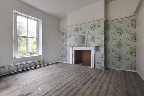 5 bedroom semi-detached house for sale, Old Bank Road, Dewsbury, West Yorkshire, WF12 7DA