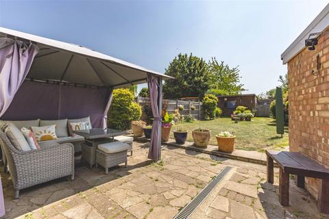 31 East Crescent, Windsor, SL4 5LD