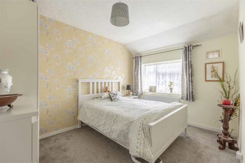 31 East Crescent, Windsor, SL4 5LD