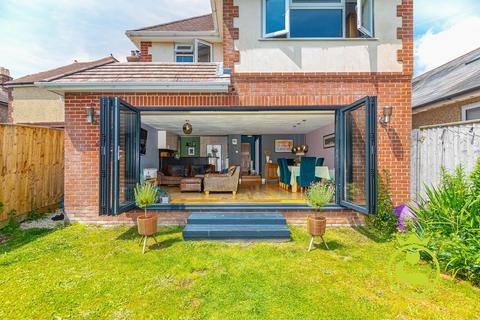 4 bedroom detached house for sale, Alder Road, Poole BH12