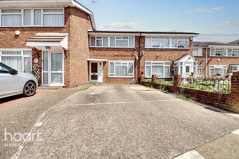 undefined, Cranford Drive, Hayes