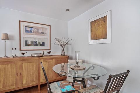 9 Bakers Corner, Neston, Corsham, SN13 9SY