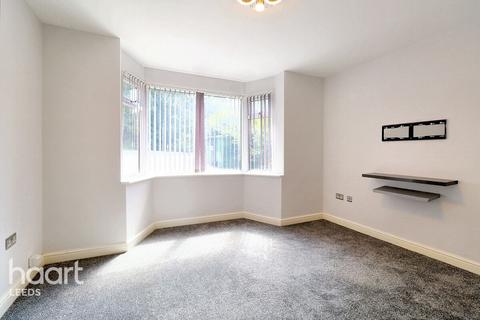 undefined, Tong Road, LEEDS