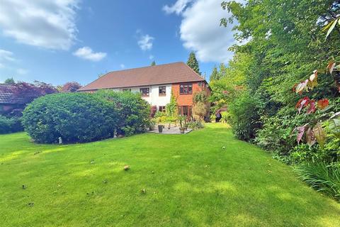 2 bedroom apartment for sale, Claverdon Court, Roman Lane, Sutton Coldfield