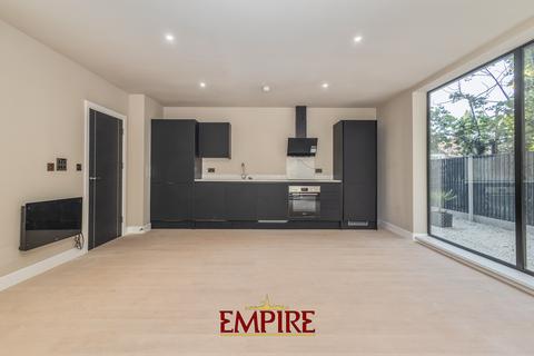 2 bedroom apartment to rent, City Green, 2094 Coventry Road B26 3YY