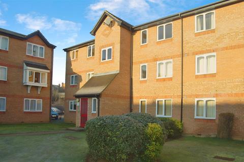 1 bedroom flat to rent, Wedgewood Road, Hertfordshire SG4