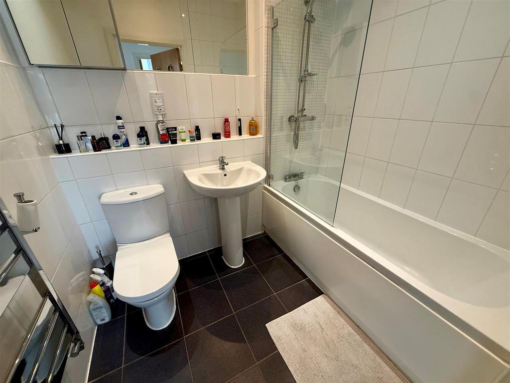 WC3 Bathroom.jpg