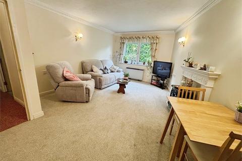 2 bedroom flat for sale, Church Road, NEWTON ABBOT, Devon.