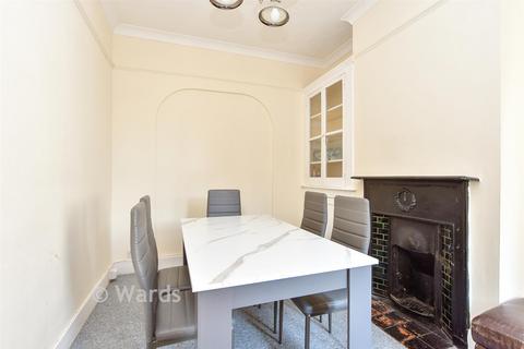 3 bedroom terraced house for sale, Canterbury Street, Gillingham ME7