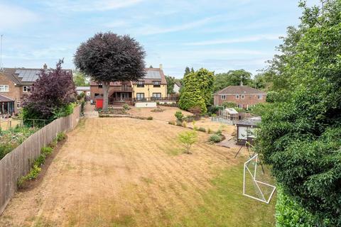 undefined, Hillside Road, Leighton Buzzard