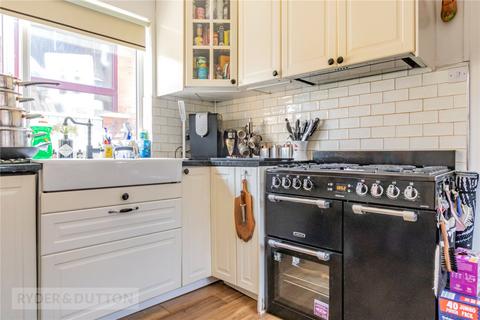 138 Oldham Road, Denshaw, Oldham, OL3 5RP