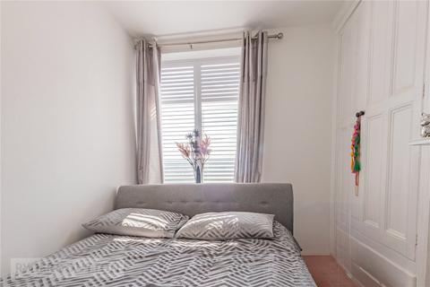 138 Oldham Road, Denshaw, Oldham, OL3 5RP