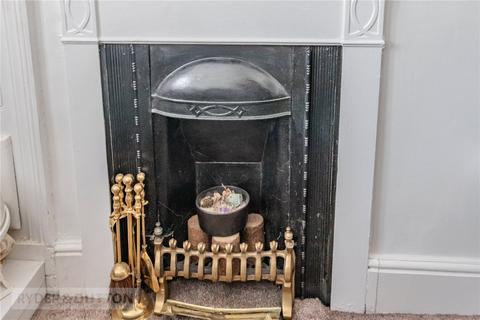 138 Oldham Road, Denshaw, Oldham, OL3 5RP