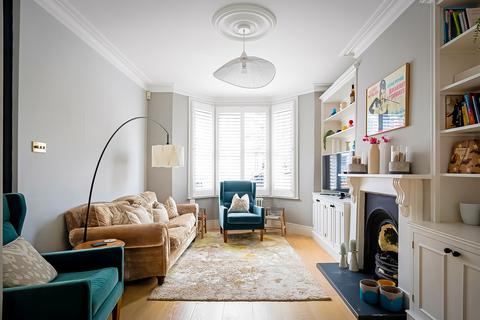 4 bedroom terraced house for sale, Atherton Street, London, SW11
