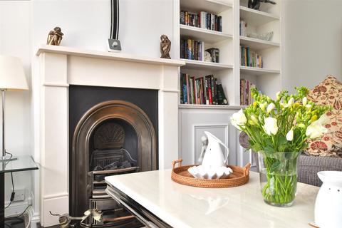 4 bedroom semi-detached house for sale, Mackie Avenue, Patcham, Brighton, East Sussex