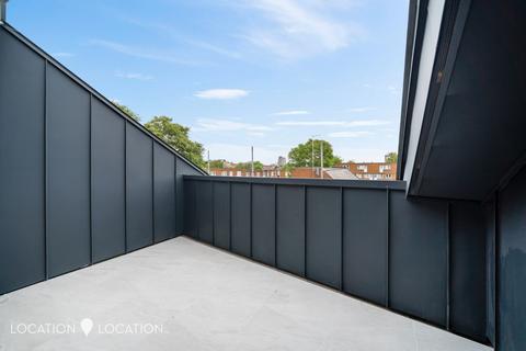 1 bedroom flat for sale, 58 Roman Way, London, N7