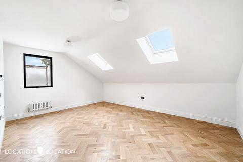 1 bedroom flat for sale, 58 Roman Way, London, N7