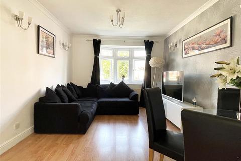 12 Clachar Close, Chelmsford, CM2 6RX
