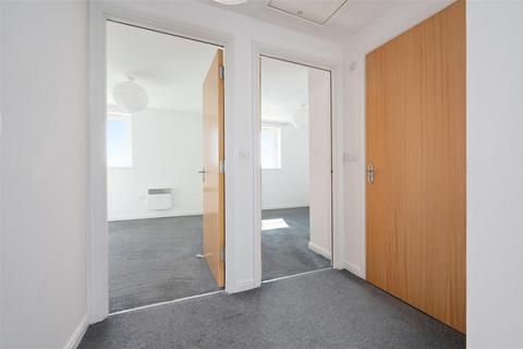 78 Bittern Court, Dunfermline, KY11 8HF