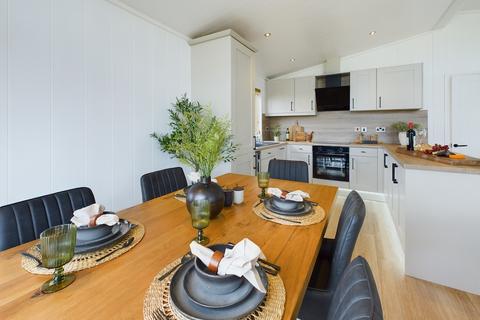 undefined, Lodge 3 Dartmouth Grove, Dartmouth TQ9