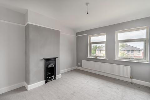 3 bedroom semi-detached house for sale, Kent Road, Connah's Quay, CH5
