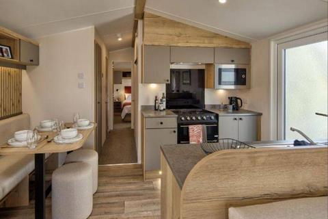 2 bedroom lodge for sale, Upper Chapel Road, Garth, Builth Wells  Llangamarch Wells