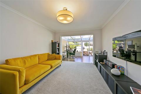 2 bedroom bungalow for sale, Hollybank Close, Middlesex