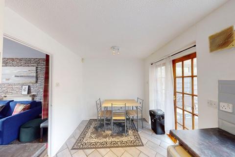 42 Duncombe Road, Bolton, BL3 3FD