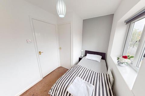42 Duncombe Road, Bolton, BL3 3FD