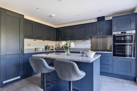 Fishers Wood Grove, Bromley, BR2