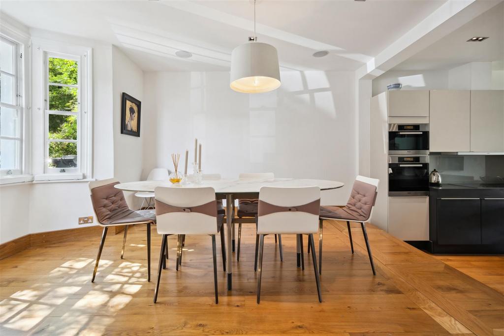 Glebe Street, W4 - FOR SALE