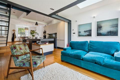 3 bedroom terraced house for sale, Glebe Street, London, W4
