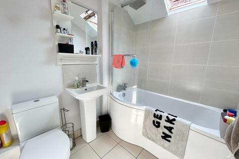 2 bedroom flat for sale, Barlow Moor Road, Manchester