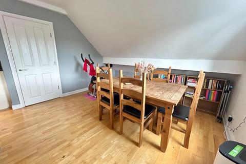 2 bedroom flat for sale, Barlow Moor Road, Manchester