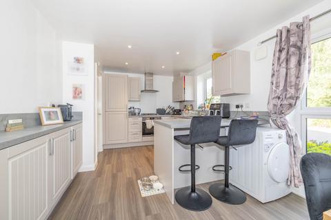 7 Bond Close, Faversham, ME13 7GB