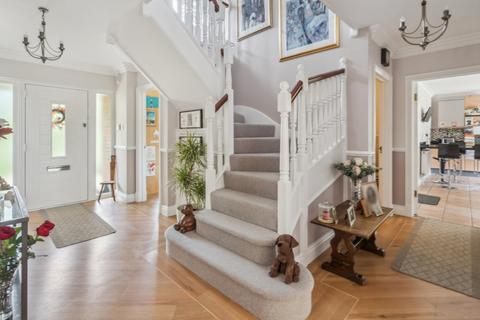 5 bedroom detached house for sale, Lincoln Road, Chalfont  Heights, Gerrards Cross, Buckinghamshire