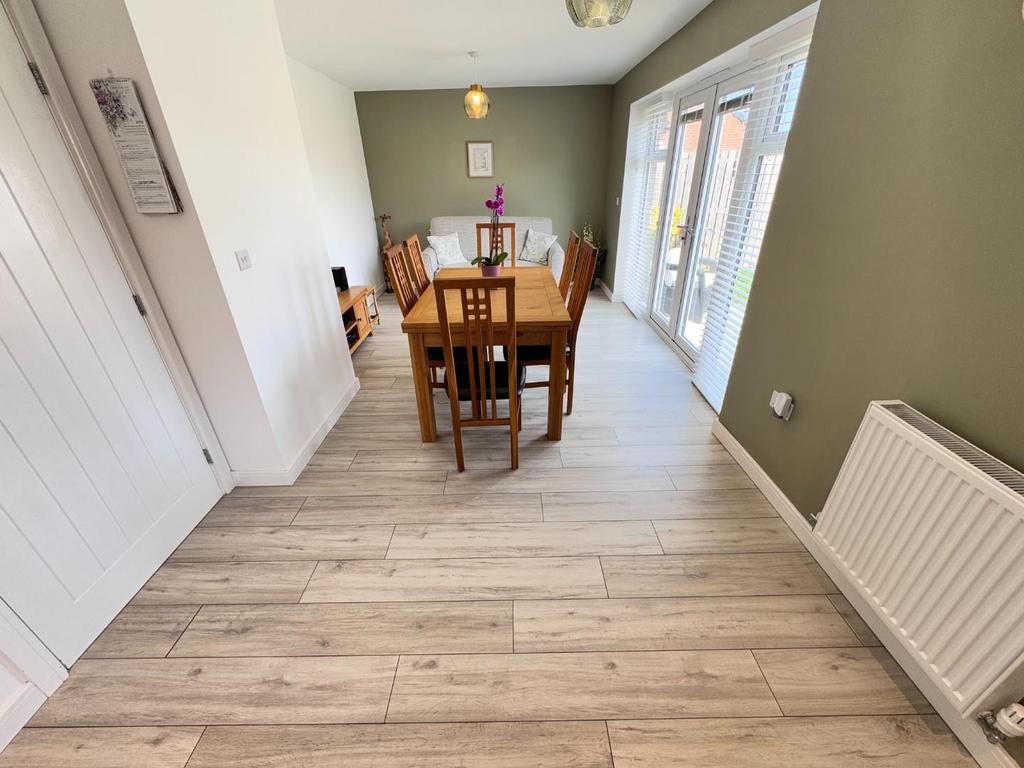 Kitchen/diner/family room