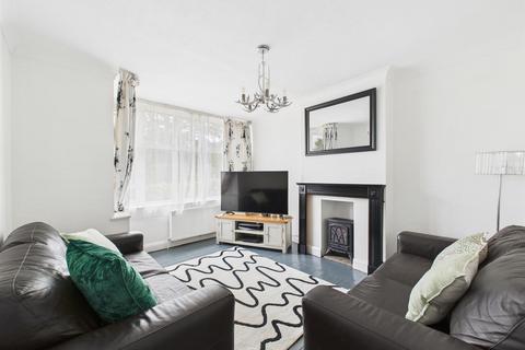 3 bedroom end of terrace house for sale, Famet Gardens, Kenley CR8