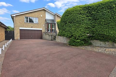 3 bedroom detached house for sale, Kendal Drive, Beeston, NG9 3AW