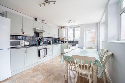 2 bedroom terraced house for sale, Newborough Street, York