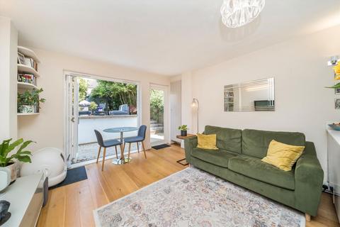 55a Woodland Rise, London, N10 3UN